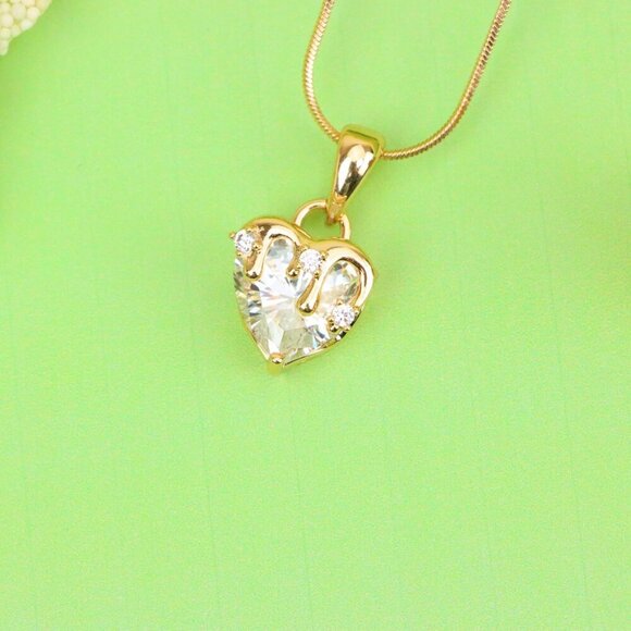 "Heart Drip White Pendant in Gold Finish Stylish Jewelry, XPPT1696 - Picture 4 of 13
